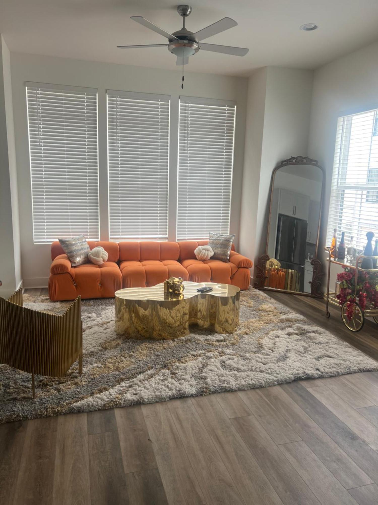 Apartment Luxury 5-level Townhouse With City View